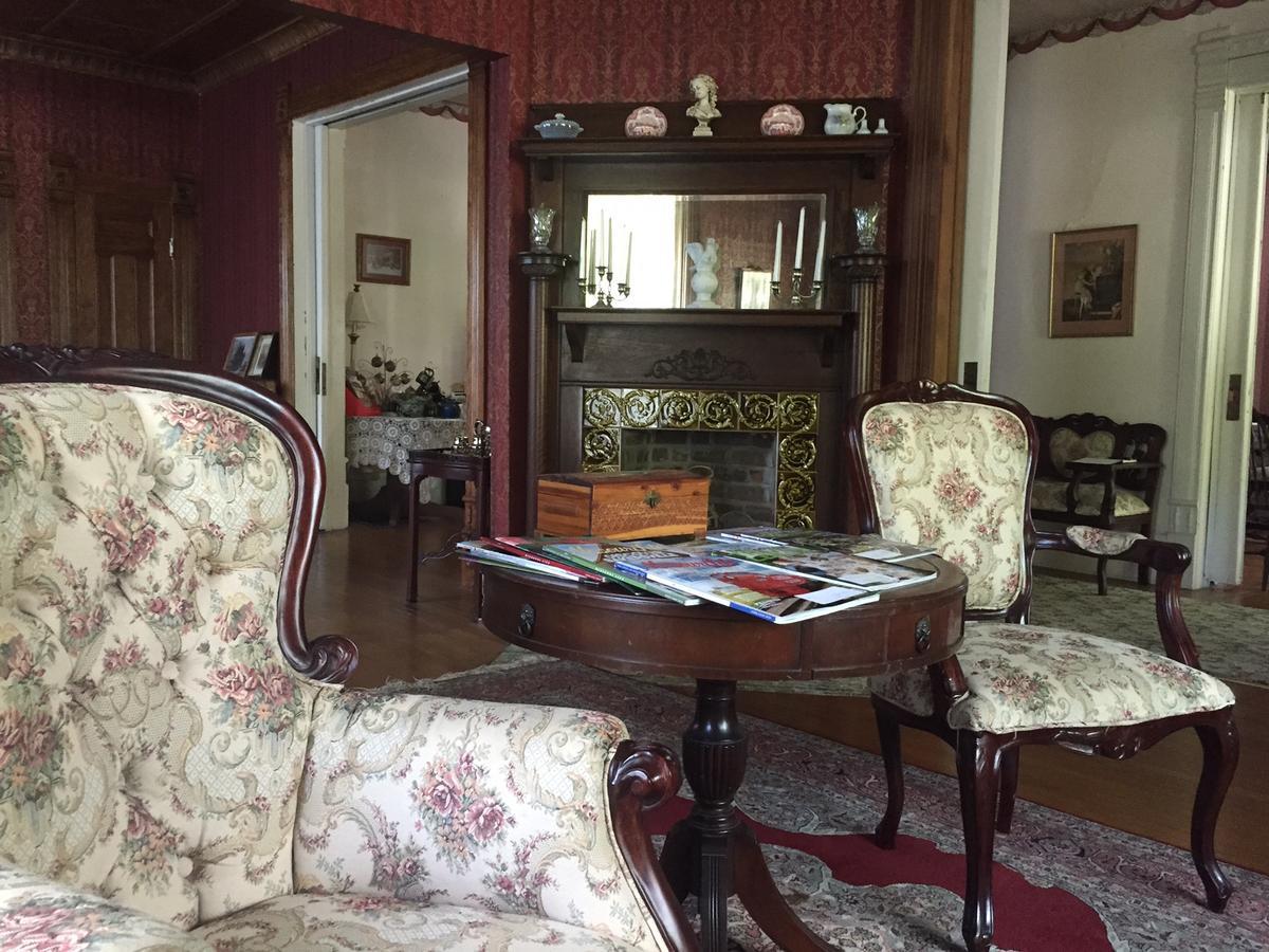 Grand Avenue Bed And Breakfast Carthage Esterno foto